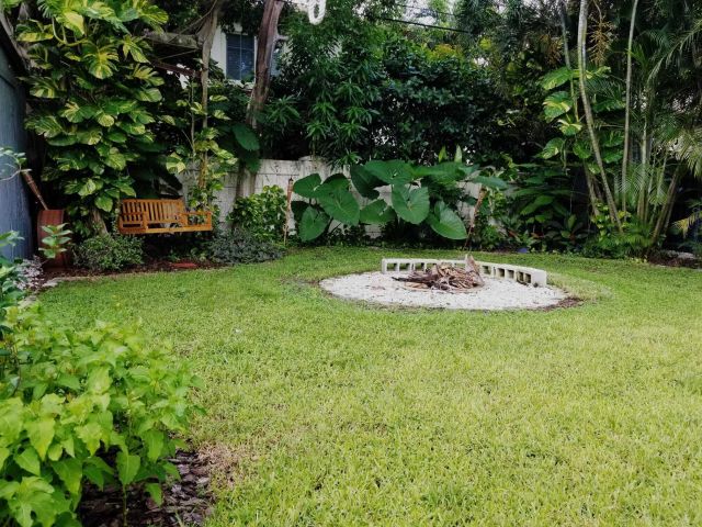 Дом в аренду по адресу 170 NW 7th Street - фото 6089914