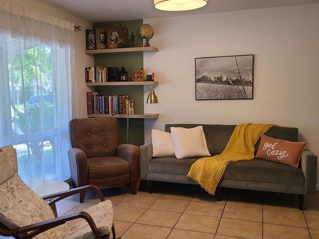 Дом в аренду по адресу 170 NW 7th Street - фото 6089917