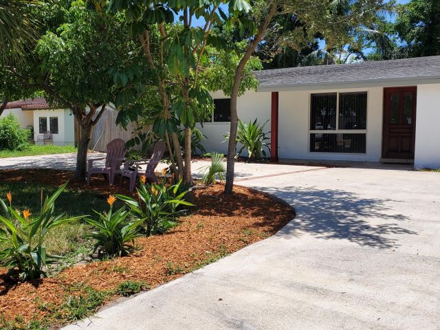 Дом в аренду по адресу 170 NW 7th Street - фото 6089926