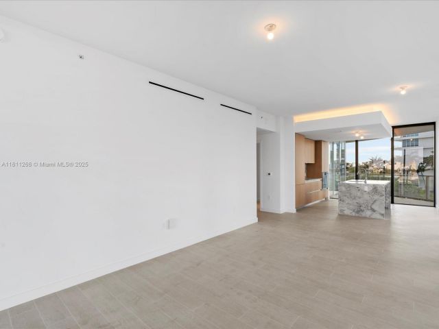 Продажа квартиры #805 - фото 6088260