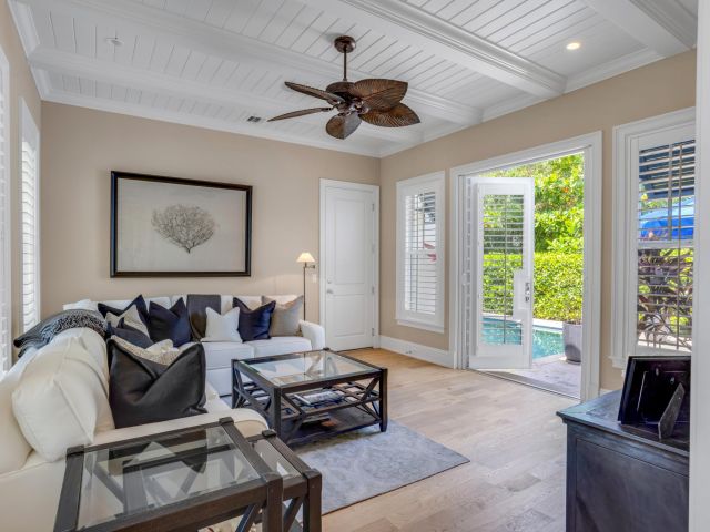 Продажа дома по адресу 110 Sea Lane - фото 6137763