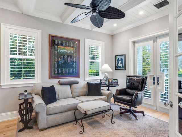 Продажа дома по адресу 110 Sea Lane - фото 6137765