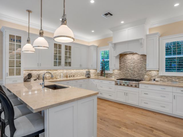 Продажа дома по адресу 110 Sea Lane - фото 6137767