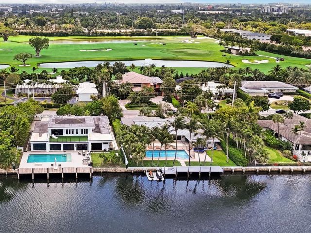 Продажа дома по адресу 1601 Diplomat Pkwy - фото 6119545