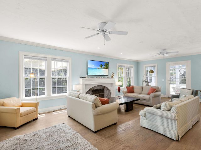 Дом в аренду по адресу 519 28th Street Main House - фото 6116431