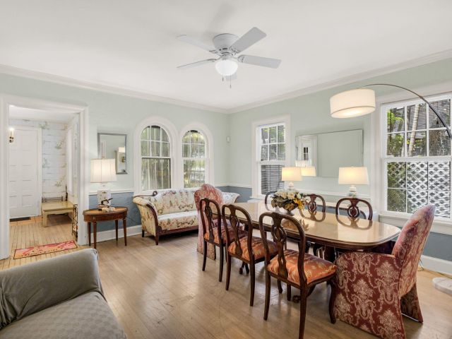 Дом в аренду по адресу 519 28th Street Main House - фото 6116437