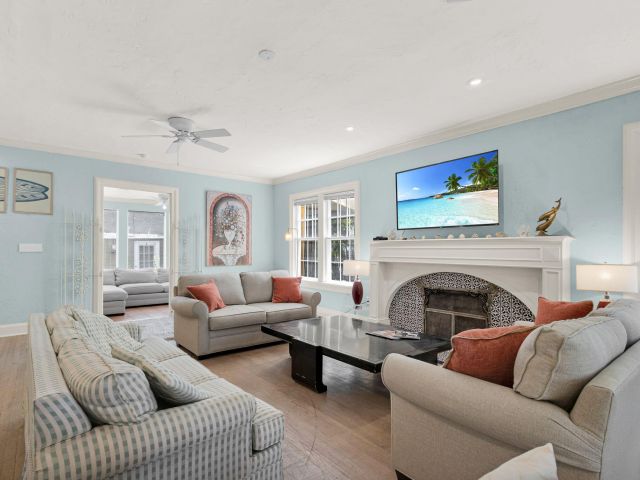 Дом в аренду по адресу 519 28th Street Main House - фото 6116441