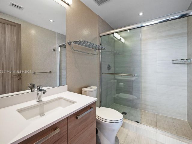 Продажа квартиры #803 - фото 6091992