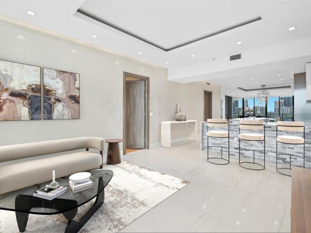 Продажа квартиры #803 - фото 6092003