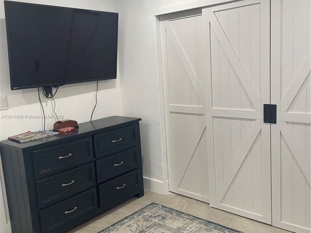 Продажа дома по адресу 19700 SW 184th St - фото 6091364