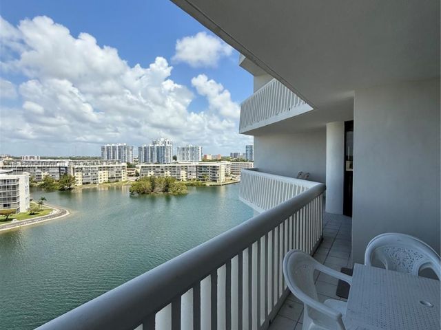 Продажа квартиры #911 - фото 6089434