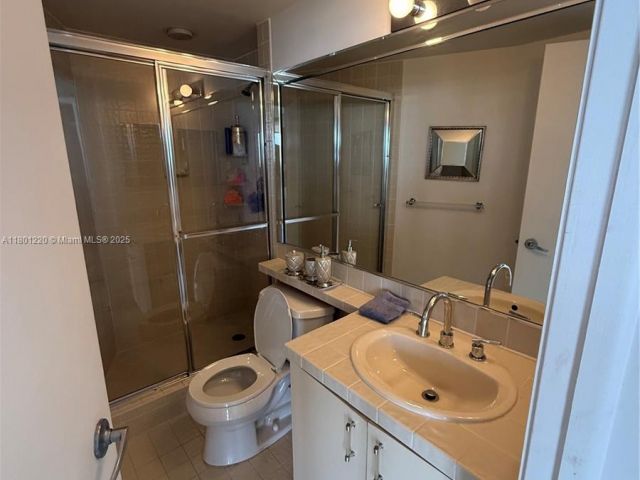 Продажа квартиры #911 - фото 6089440