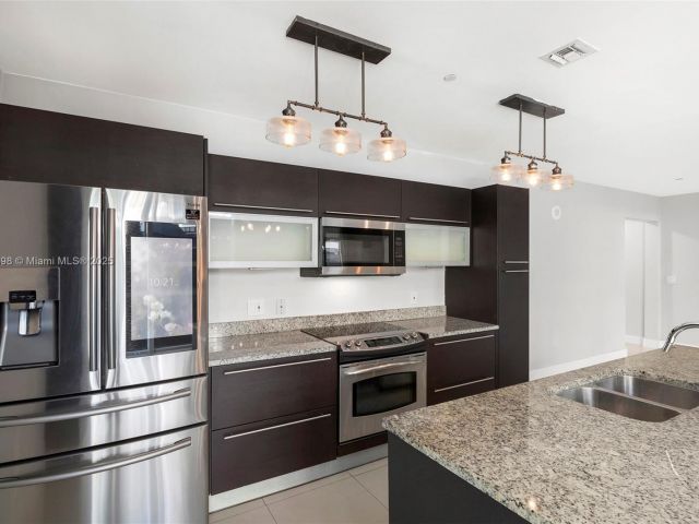 Продажа квартиры #200 - фото 6089177