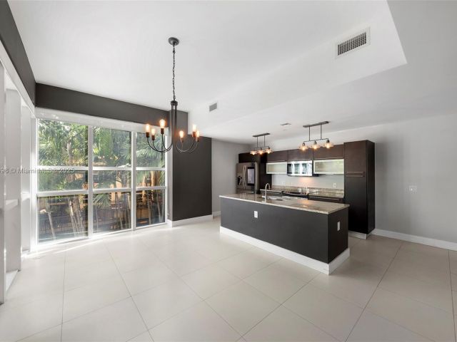 Продажа квартиры #200 - фото 6089178