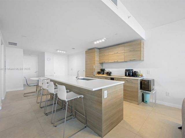 Продажа квартиры #2502 - фото 6180933