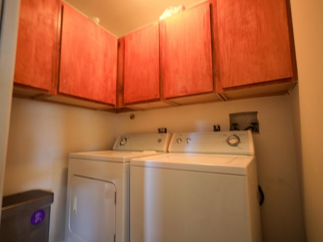 Продажа дома по адресу 1356 N Climbing Rose - фото 6390589