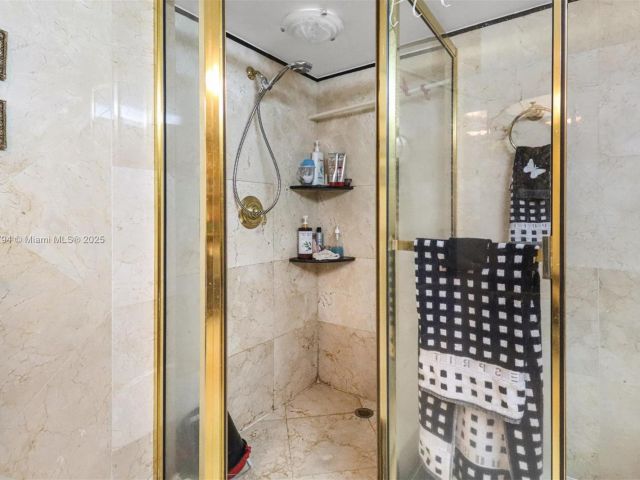 Продажа квартиры #18G - фото 6093403