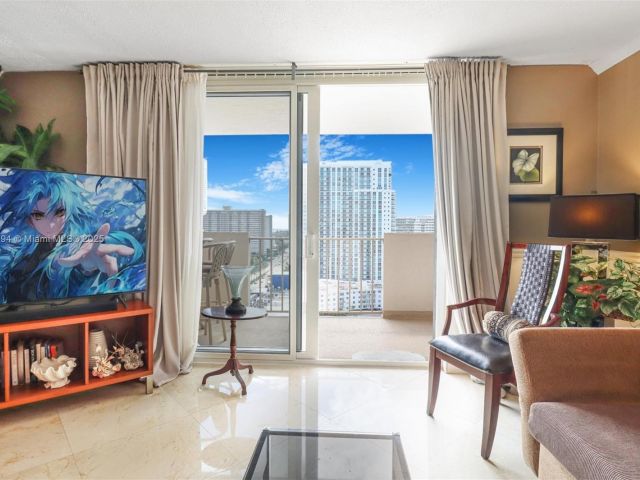 Продажа квартиры #18G - фото 6093409