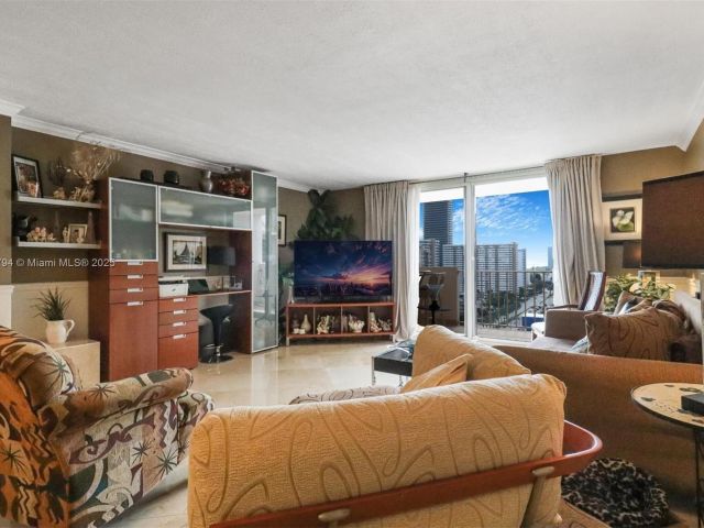 Продажа квартиры #18G - фото 6093417