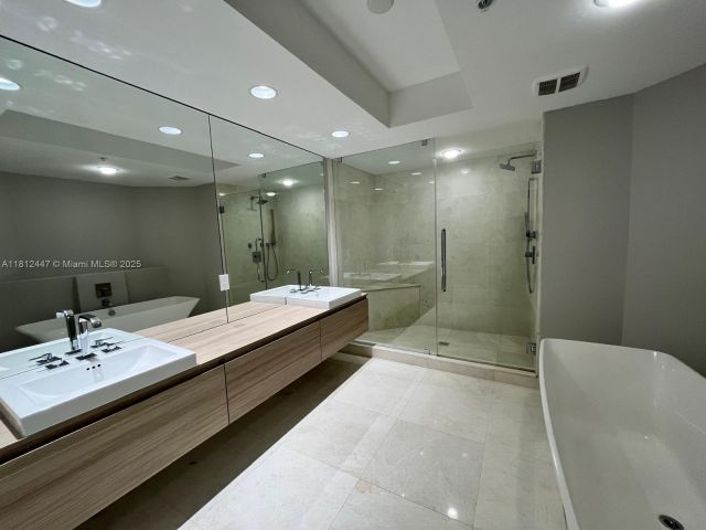 Продажа квартиры #2105 - фото 6094014