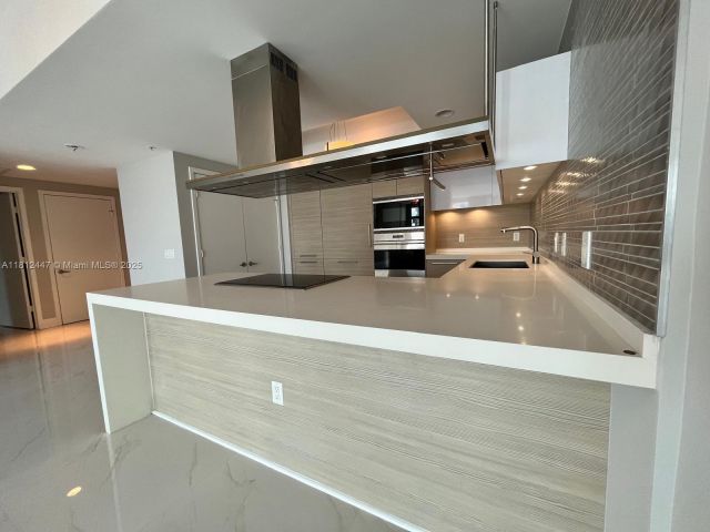 Продажа квартиры #2105 - фото 6094023