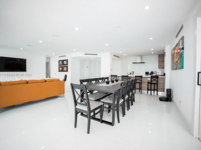 Продажа квартиры #14K - фото 6093578