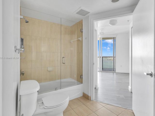 Продажа квартиры #4801 - фото 6092468