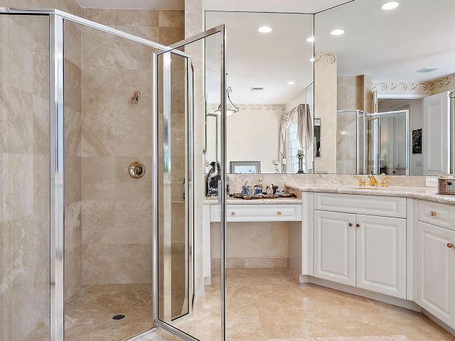 Дом в аренду по адресу 7713 Sandhill Court - фото 6116167