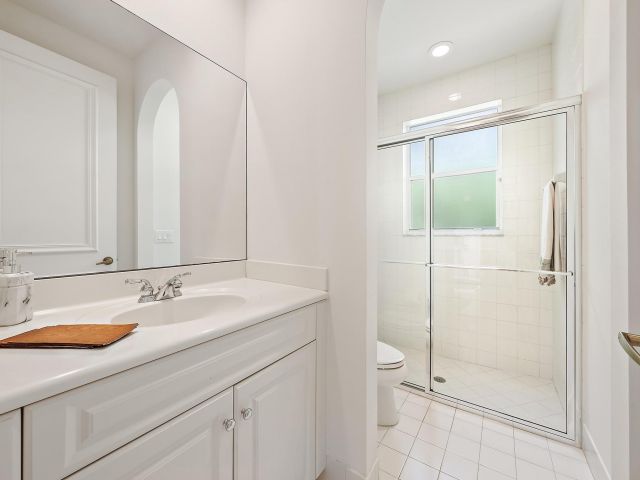 Дом в аренду по адресу 7713 Sandhill Court - фото 6116170