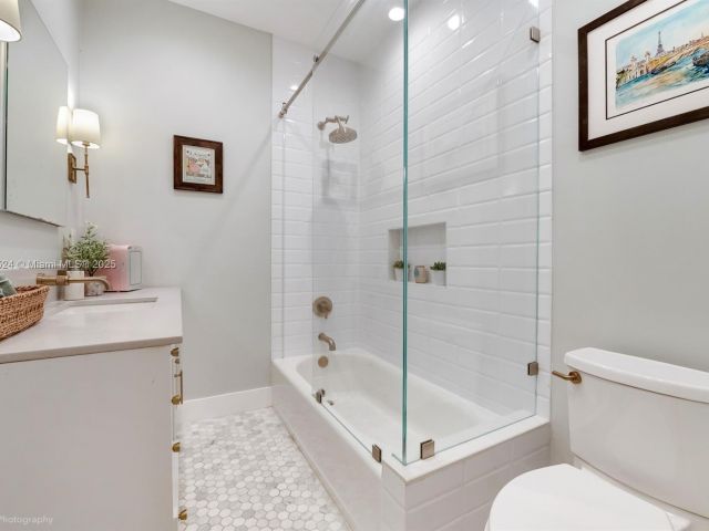 Продажа дома по адресу 1433 Santa Cruz Ave - фото 6134098