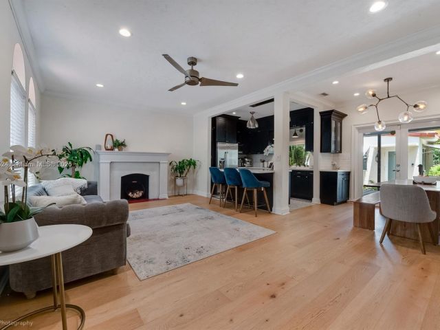 Продажа дома по адресу 1433 Santa Cruz Ave - фото 6134108