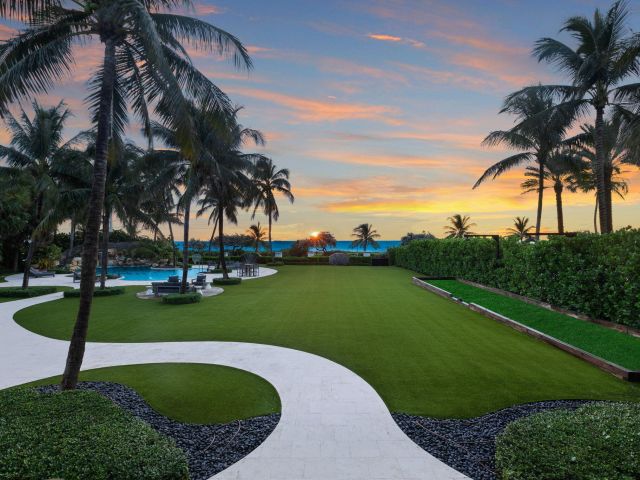 Продажа дома по адресу 526 N Ocean Boulevard - фото 6094537