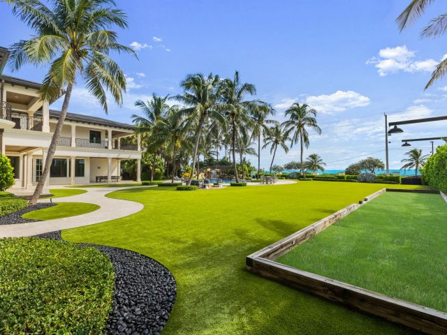 Продажа дома по адресу 526 N Ocean Boulevard - фото 6094548