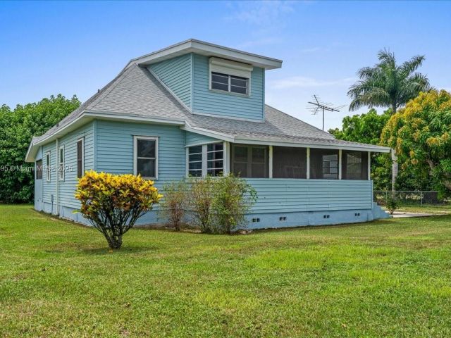 Продажа дома по адресу 27000 SW 187th Ave - фото 6164275