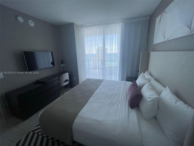 Продажа квартиры #R1705 - фото 6095413