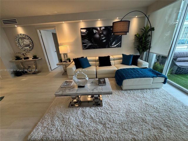 Квартира в аренду номер726 - фото 6128161