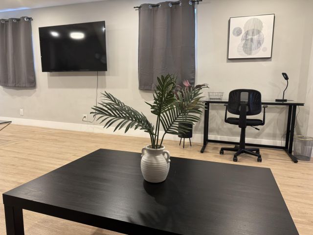 Дом в аренду по адресу 219 NW 14th Avenue - фото 6094573