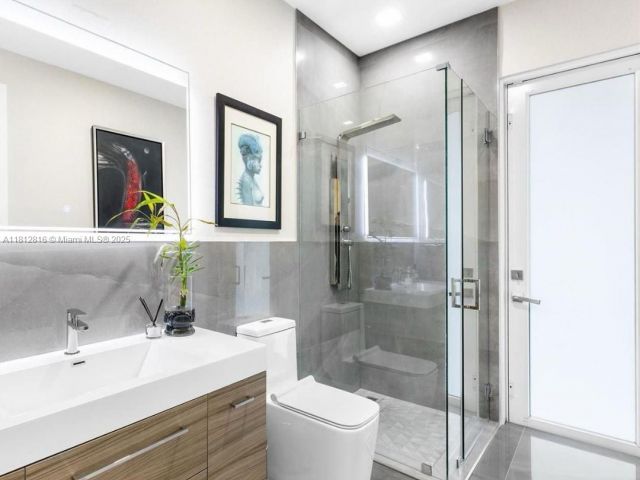 Продажа дома по адресу 11390 SW 30th St - фото 6100113