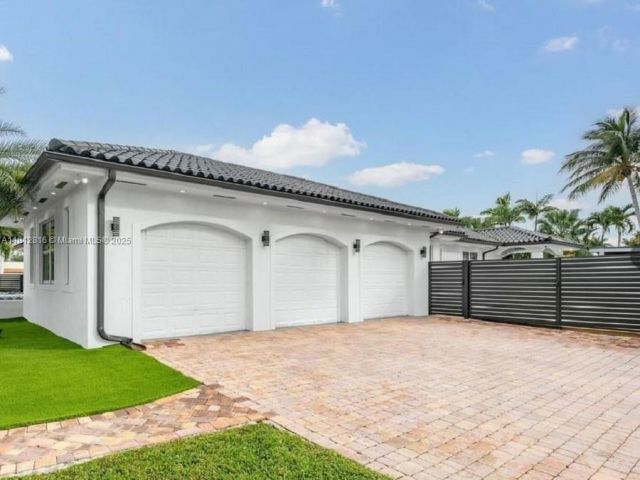 Продажа дома по адресу 11390 SW 30th St - фото 6100123