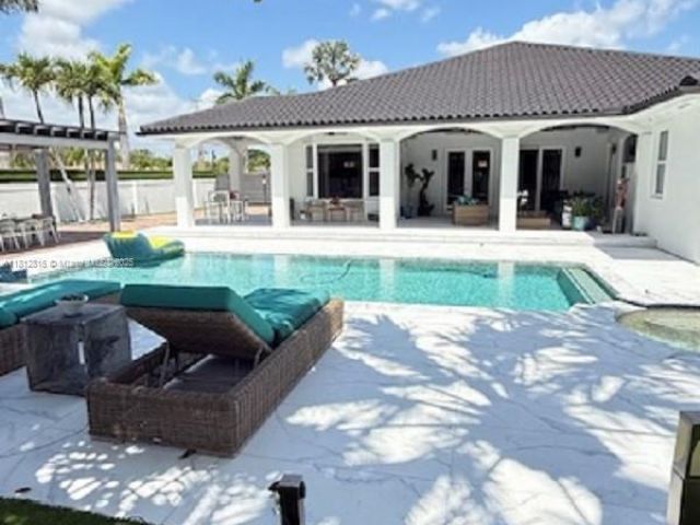 Продажа дома по адресу 11390 SW 30th St - фото 6100126