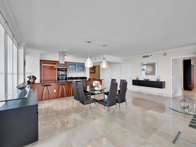 Продажа квартиры #3801 - фото 6095972