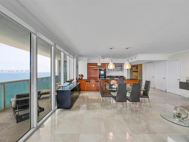 Продажа квартиры #3801 - фото 6095973