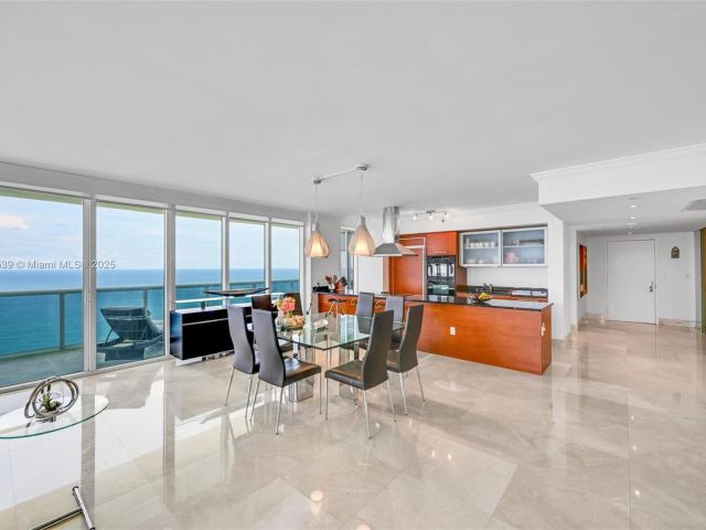 Продажа квартиры #3801 - фото 6095974