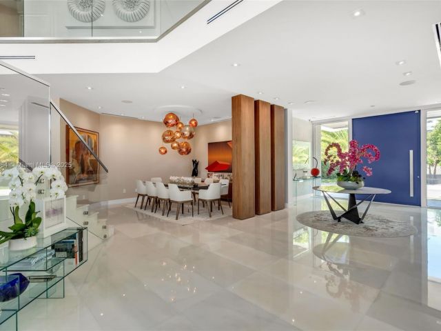 Продажа дома по адресу 420 Island Dr - фото 6112487