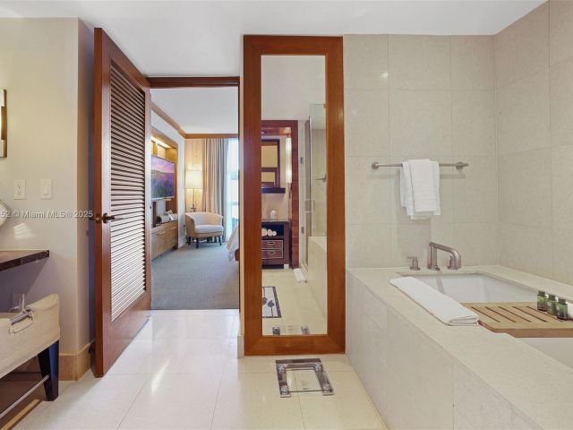 Продажа квартиры #717 Door 703 - фото 6093730