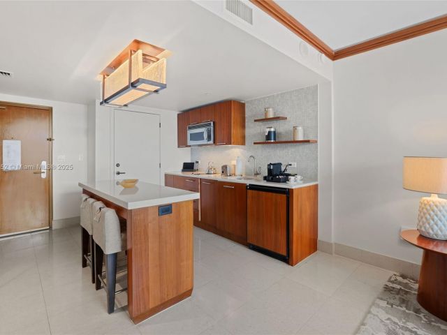 Продажа квартиры #717 Door 703 - фото 6093734