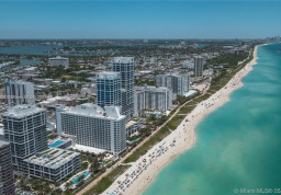 Квартира #717 Door 703