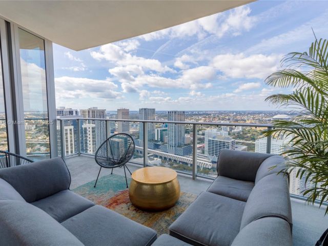 Продажа квартиры #4410 - фото 6095549