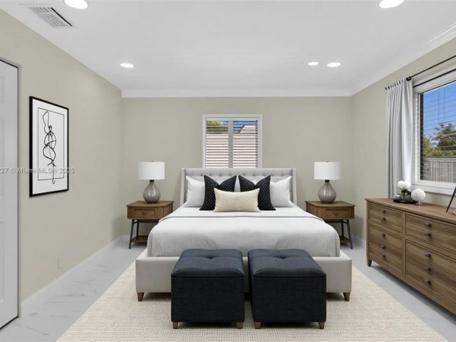 Продажа дома по адресу 1510 Coolidge St - фото 6133669