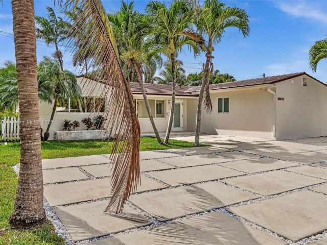 Продажа дома по адресу 1510 Coolidge St - фото 6133685